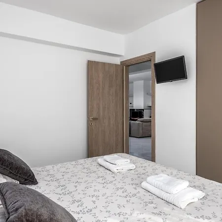 Villa Viviane Paulos