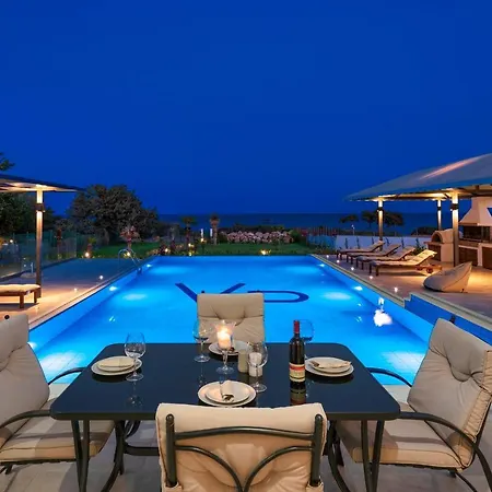 Viviane Paulos Jenádi