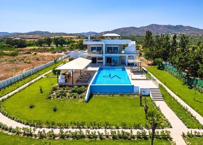 Villa Viviane Paulos *