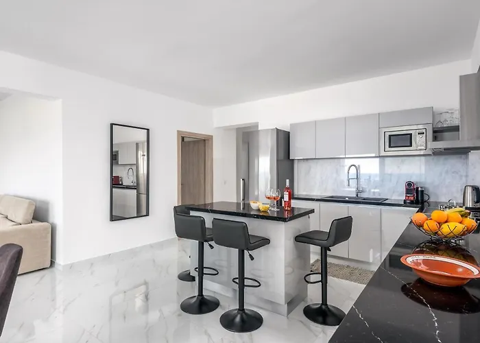 Villa Viviane Paulos