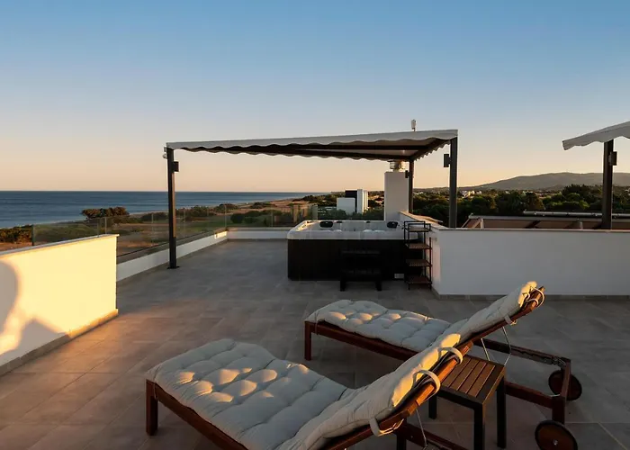 Villa Viviane Paulos *